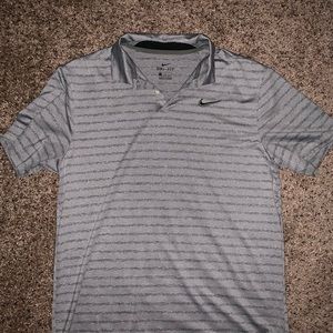 Golf shirt/Athletic Nike polo